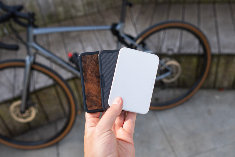The three interchangeable card cores side by side, holding three, five and seven cards.