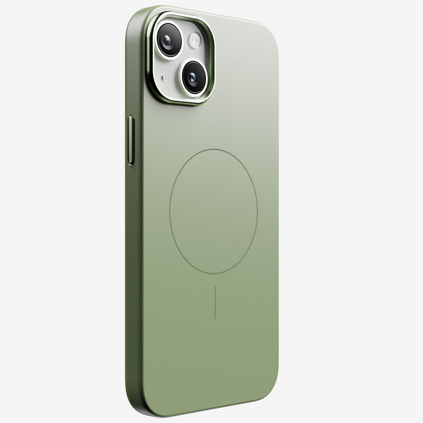 Green snap case designed for the 15 Series, featuring a circular magnetic alignment area on the back.