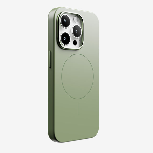Green snap case designed for the 15 Series, featuring a circular MagSafe alignment on the back.
