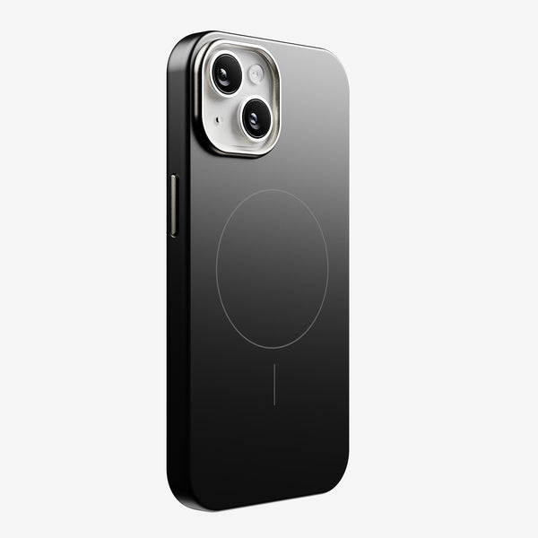 Black snap case designed for the 15 Series phone, featuring a circular MagSafe alignment guide.