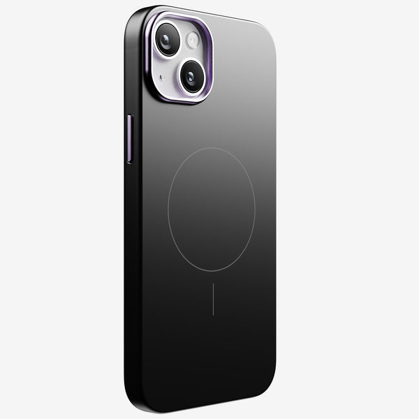 Black snap case designed for the 15 Series smartphone, featuring a circular MagSafe alignment.